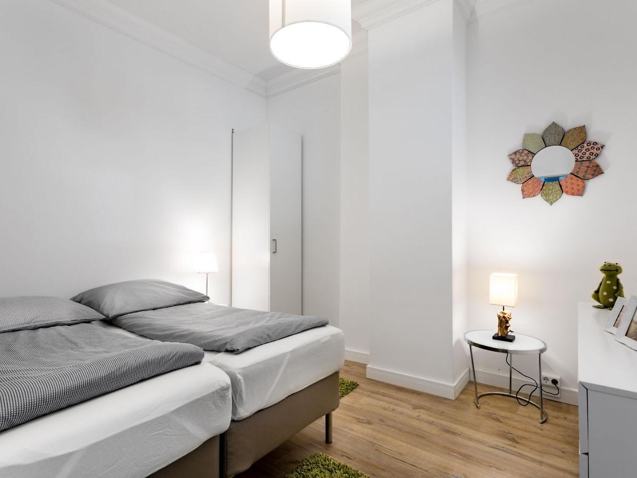 The Goethe Loft, 2 Bedroom Up To 5 People Berlin Bagian luar foto