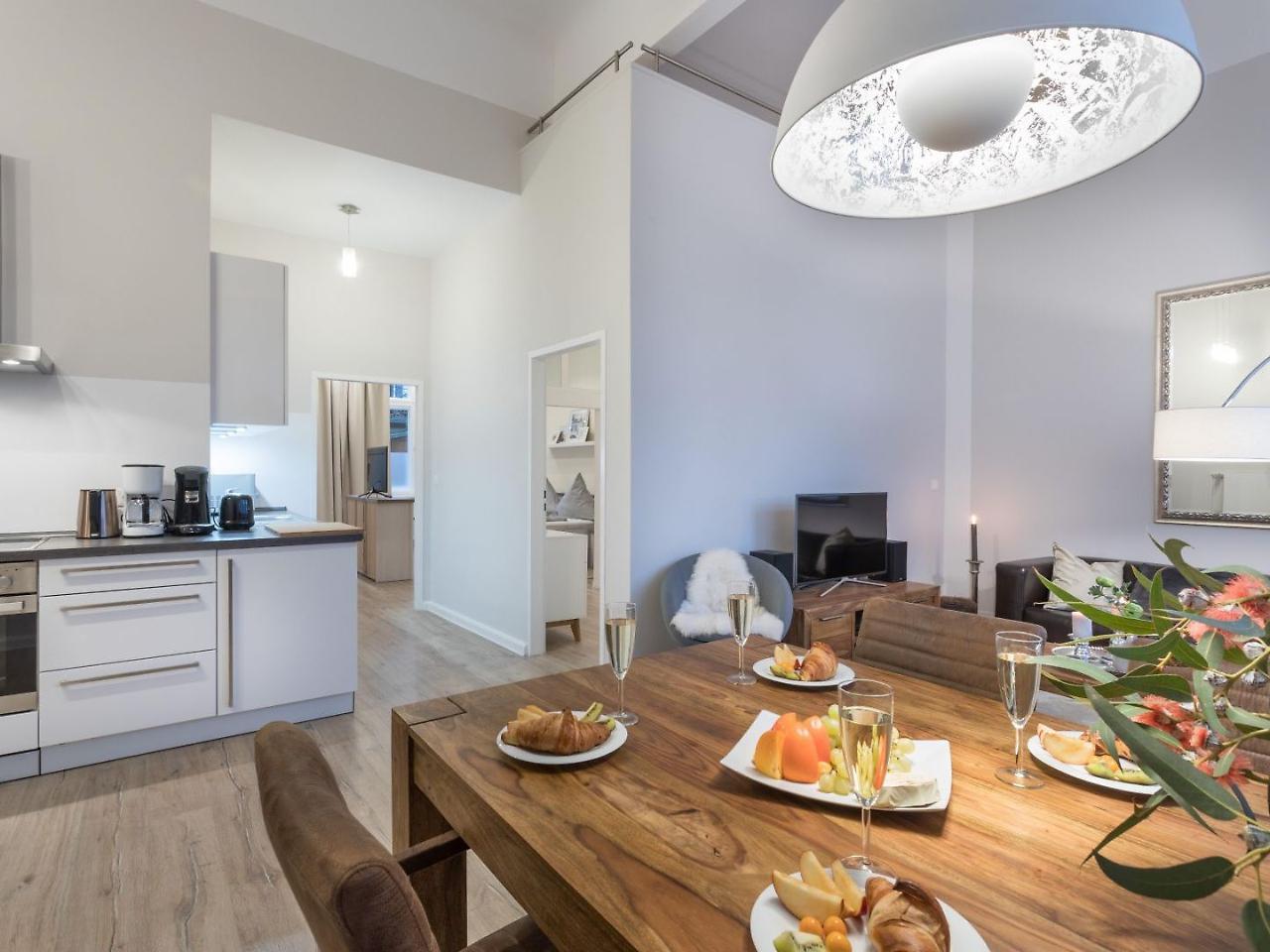 The Goethe Loft, 2 Bedroom Up To 5 People Berlin Bagian luar foto